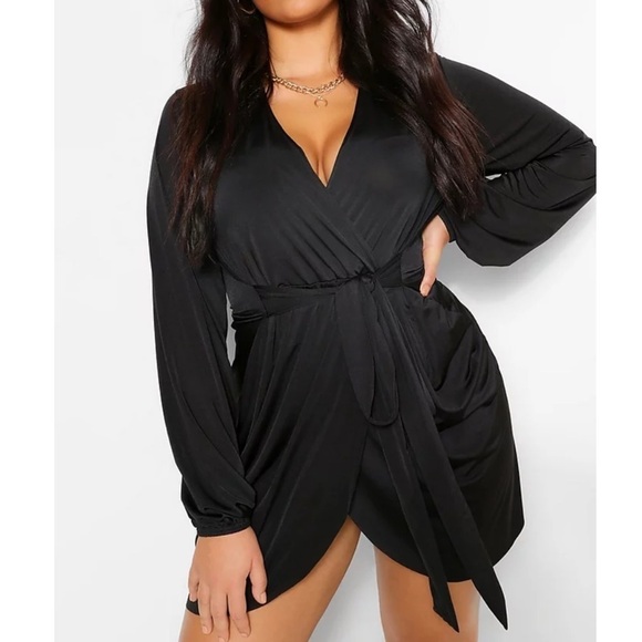 𝅺Boohoo plus disco slinky belted wrap dress - Picture 1 of 12